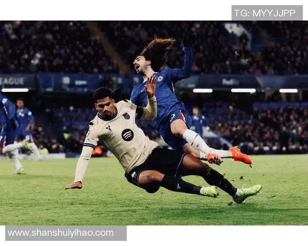 足总杯激战尤文图斯大胜巴萨红牌事件引发全场热议与争议