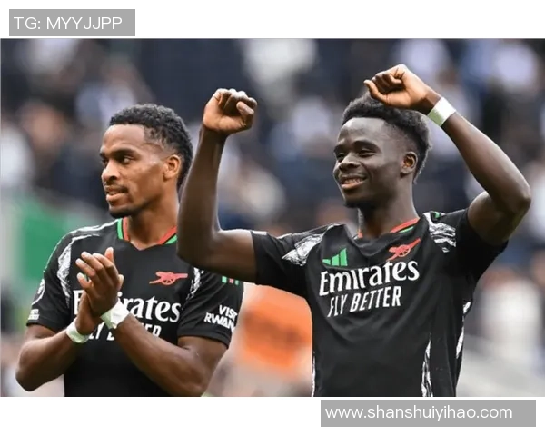 热刺友谊赛大胜阿森纳逆转精彩瞬间引发全场热烈欢呼