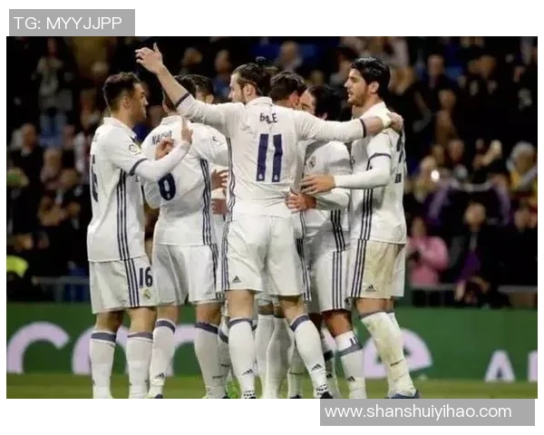 德甲焦点战平皇马与巴萨激战瞬间引发转会传闻热潮