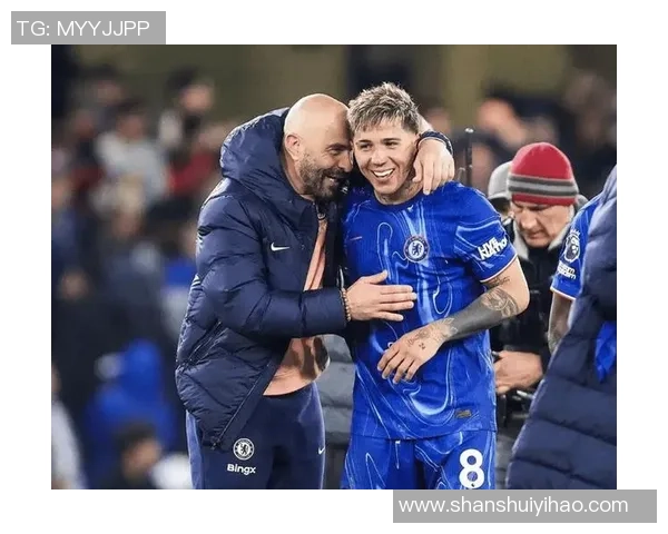 切尔西逆转热刺5-1全场沸腾争议判罚引发热议