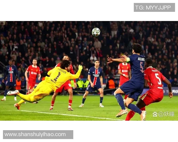意甲激战：巴黎圣日耳曼险胜多特蒙德红牌事件引发全场热议